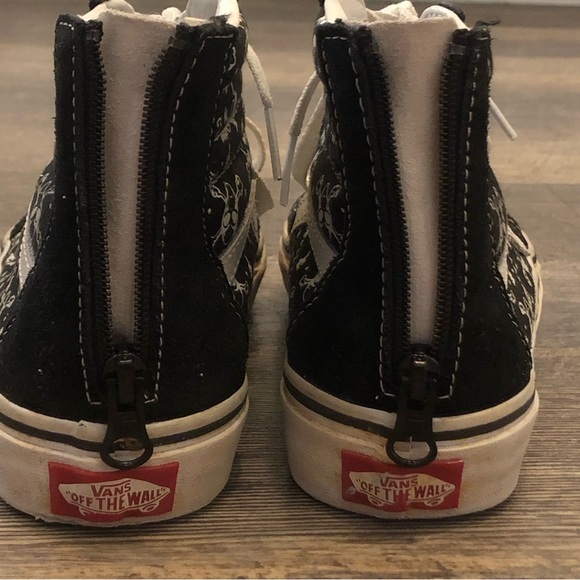Vans Sneaker Gently Used - Picture 6 of 8